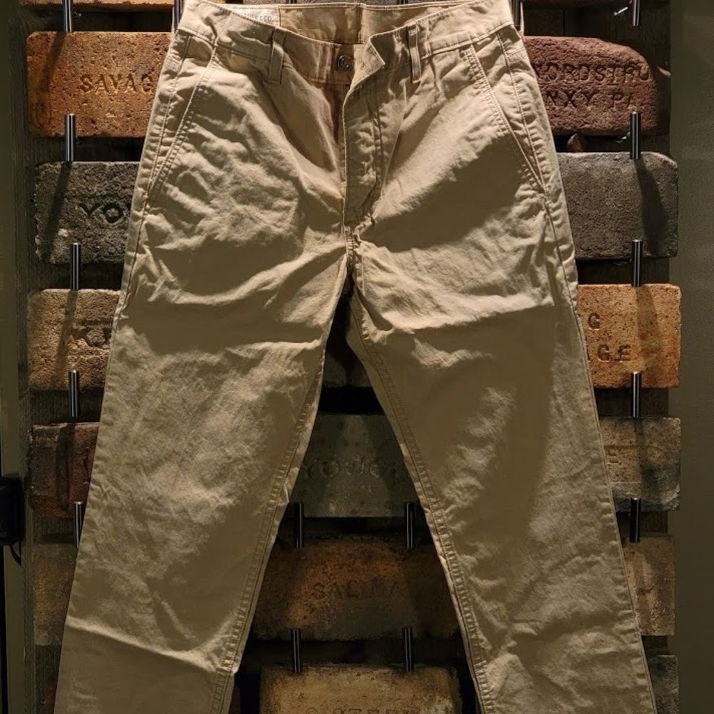 Levi's Chino Pant